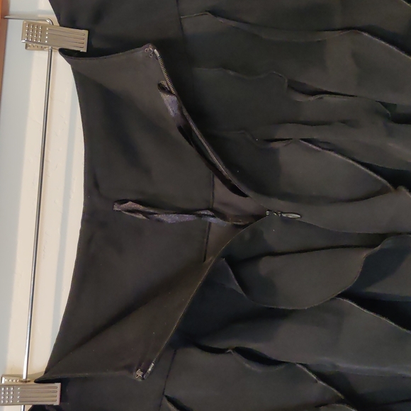 Very Sexy 100% Silk Skirt - Picture 4 of 6